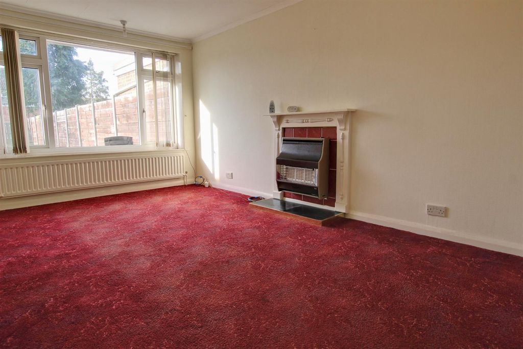 Property photo 2 of 8 Img_0162-Img_0164_Lzn.Jpg