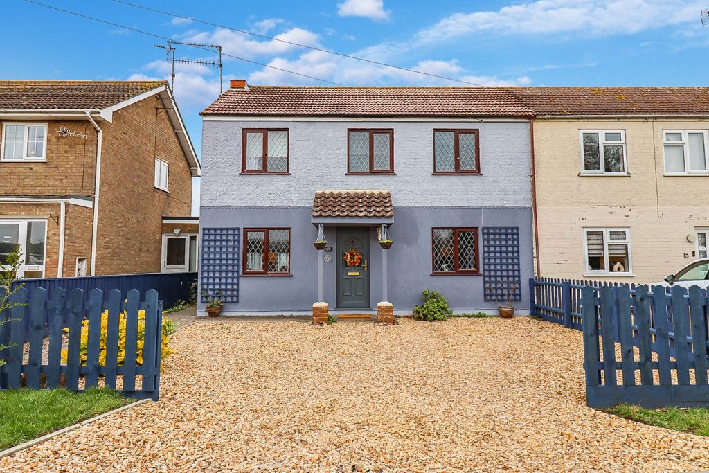 Property photo 1 of 27 3925242