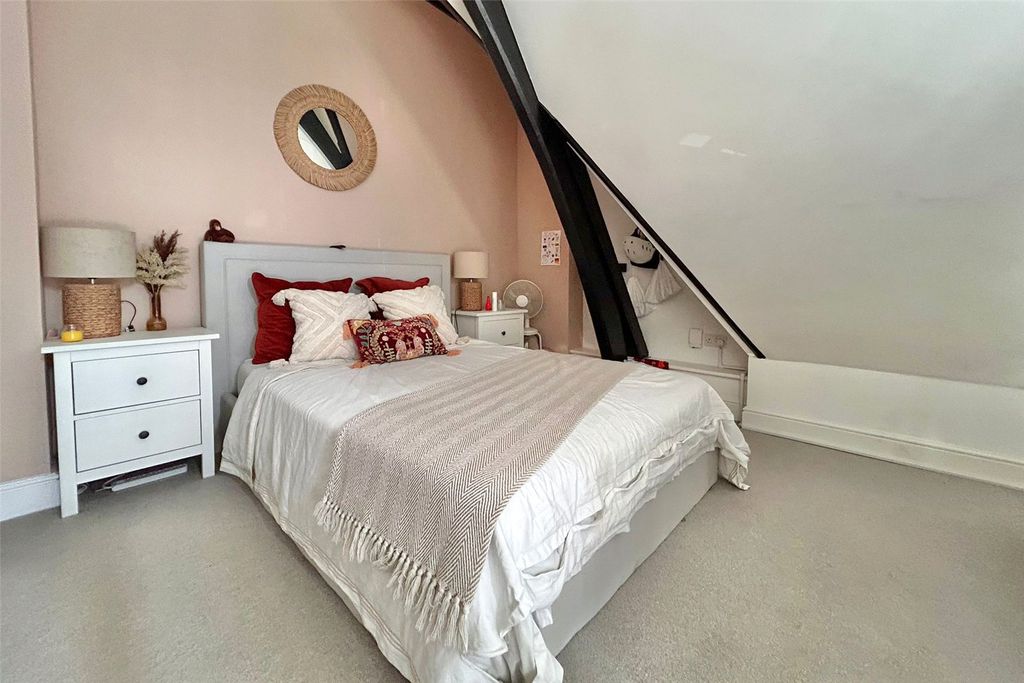 Property photo 3 of 13 Picture No. 07