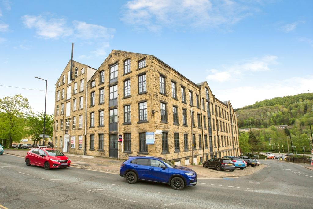 Additional image 10 of 1 bed flat for saleAlfred Street East, Halifax, West Yorkshire HX1