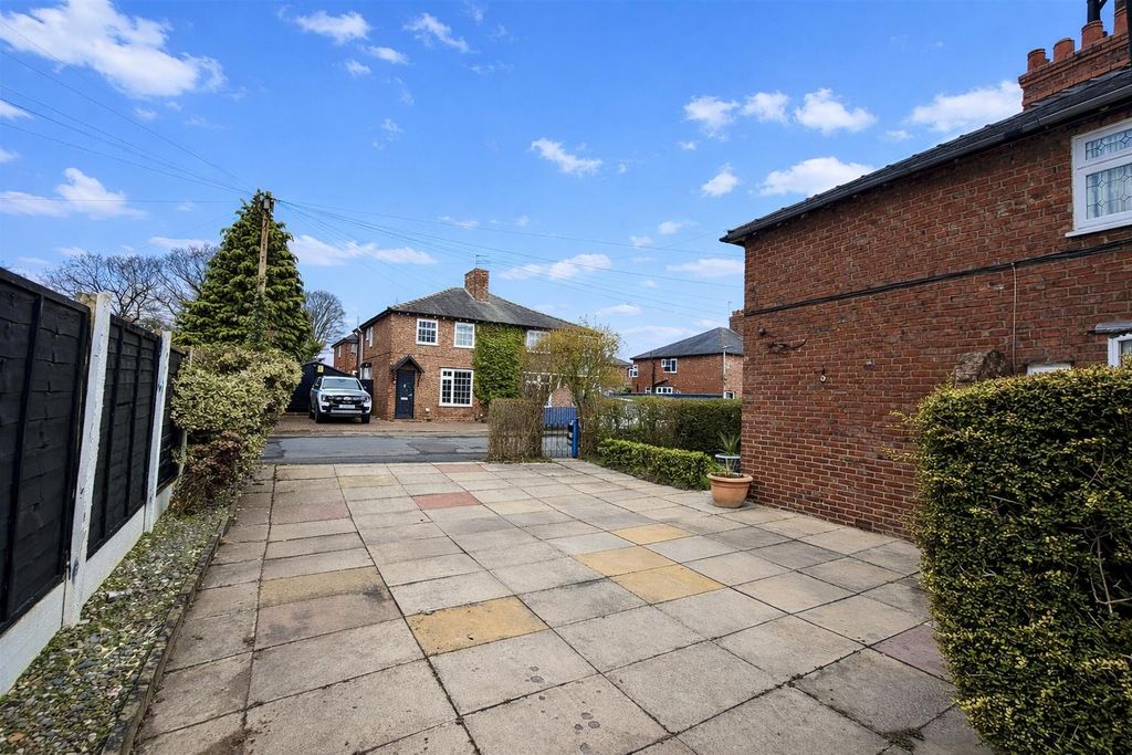 Additional image 15 of 3 bed semi-detached house for saleLeigh Avenue, Knutsford WA16