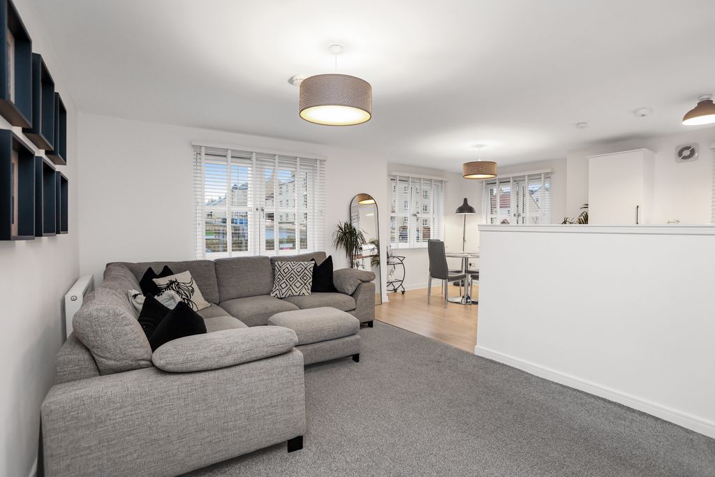 Property photo 2 of 12 Property Image 2