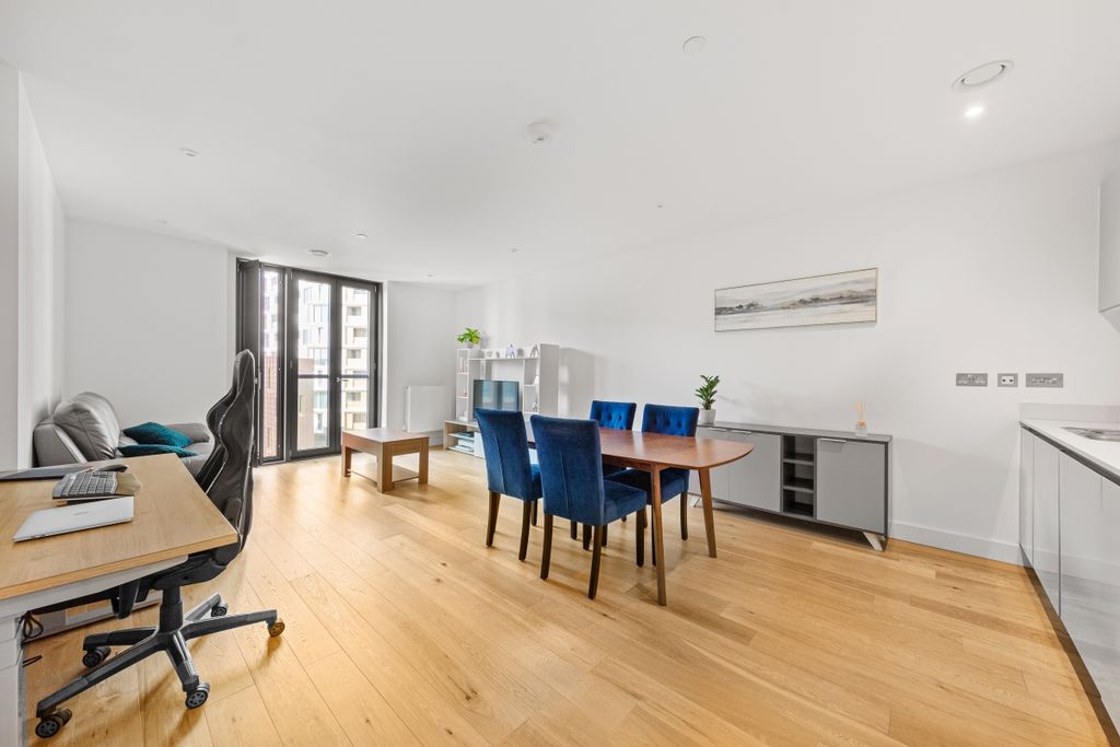 Property photo 2 of 10 094A5332