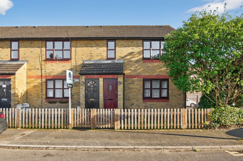 Property photo 1 of 12 Front External