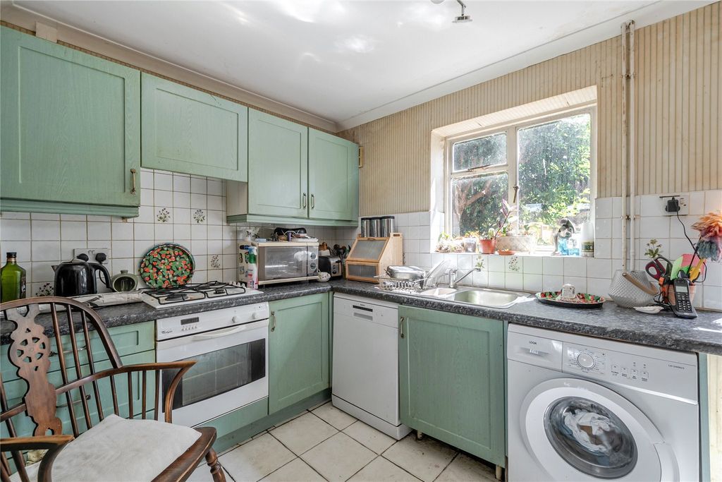 Property photo 3 of 8 Picture No. 04
