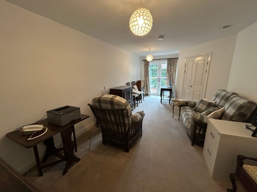 Property photo 2 of 11 Photo 2