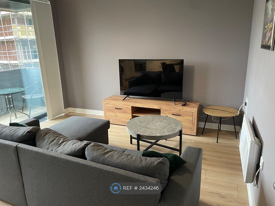 Property photo 2 of 19