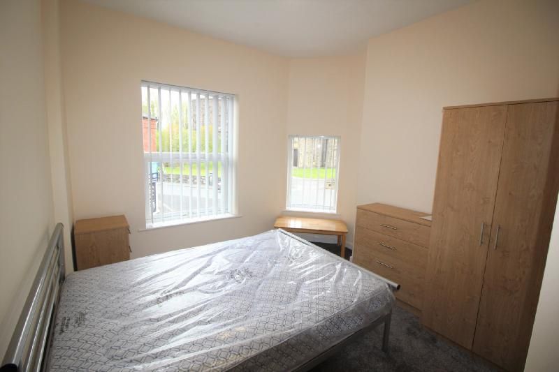 Property photo 2 of 6