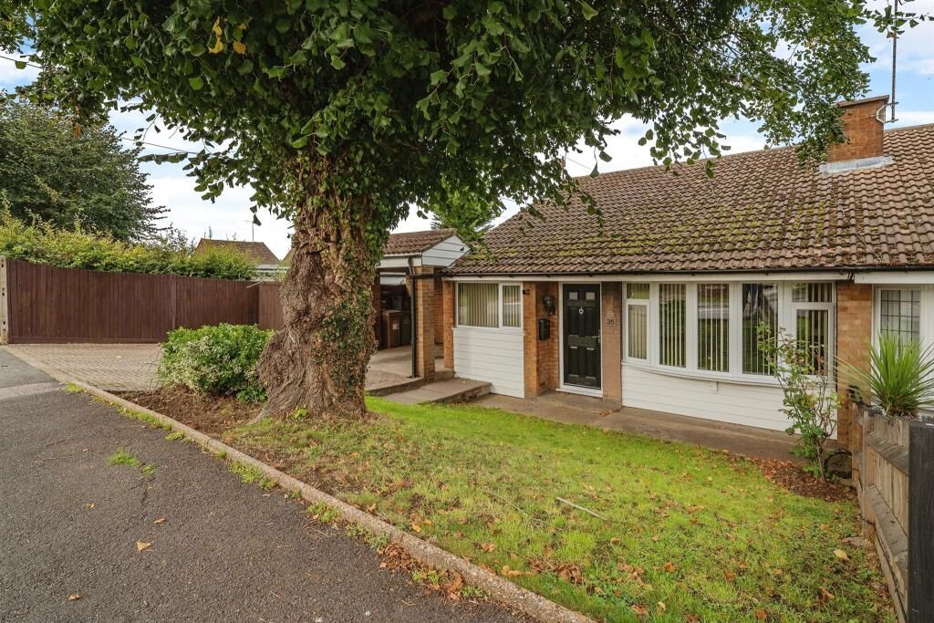 Property photo 1 of 13 Na