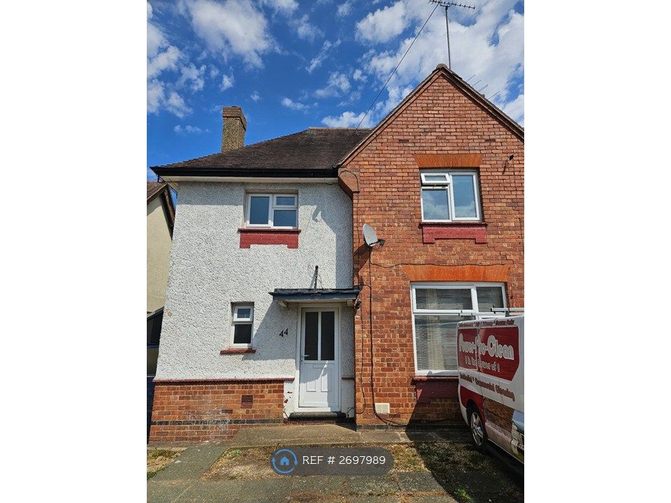 Property photo 1 of 12 Entrance