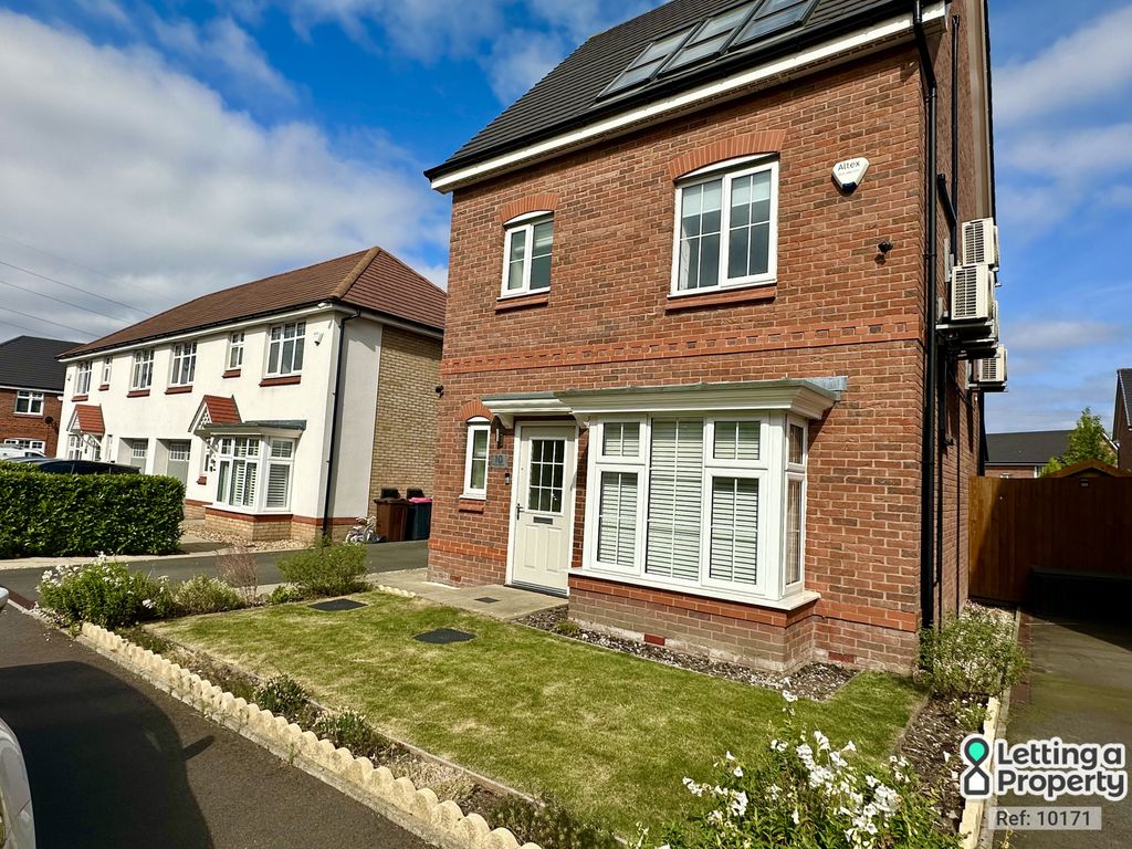 Property photo 2 of 30