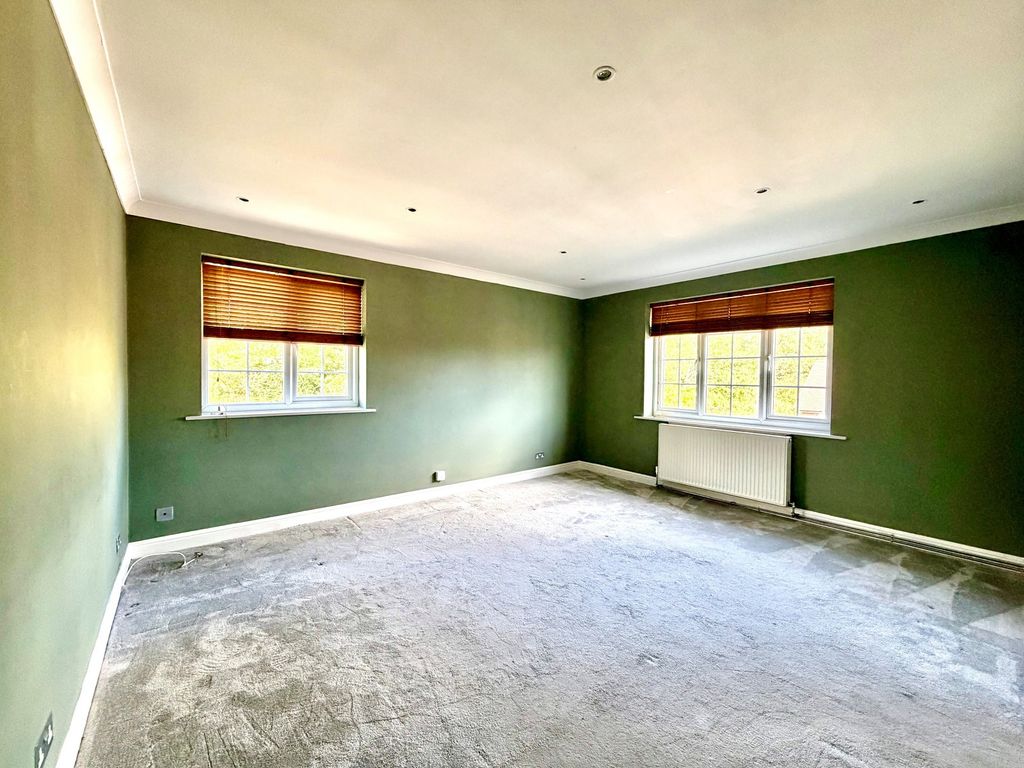 Property photo 2 of 6 Not Specified