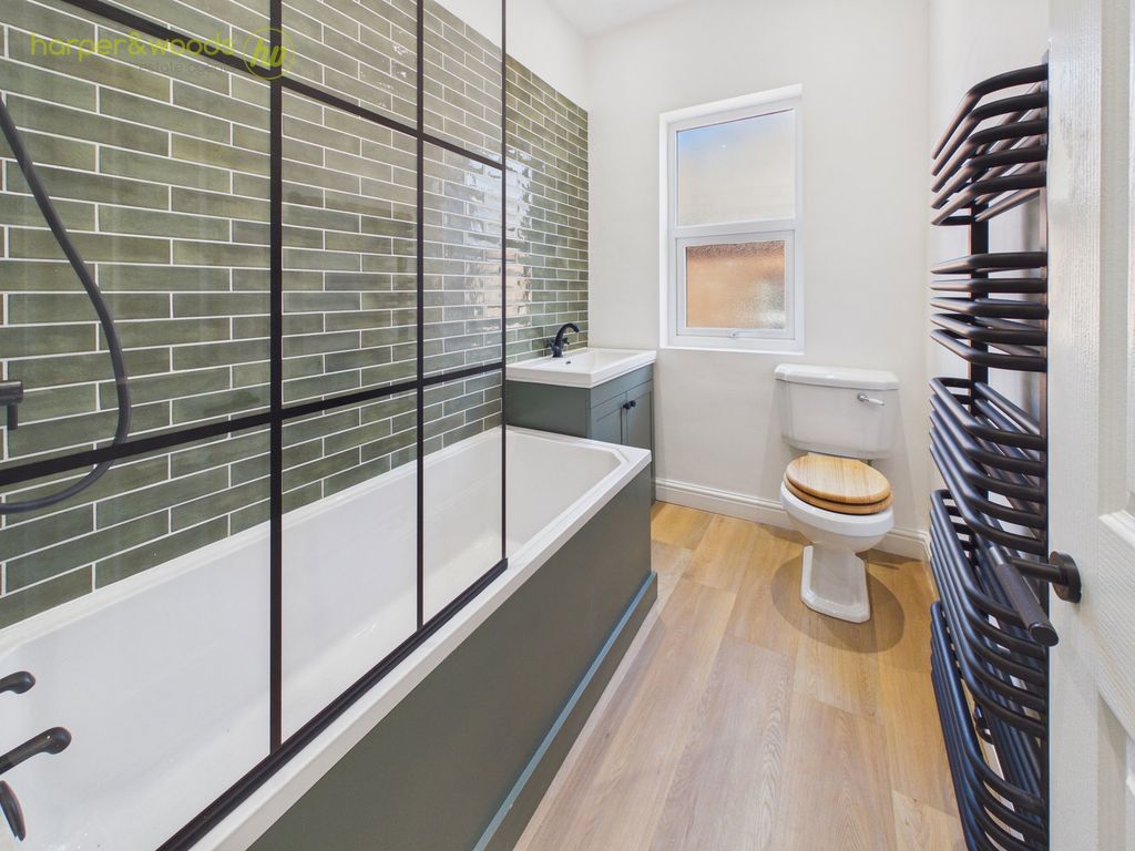 Property photo 3 of 49