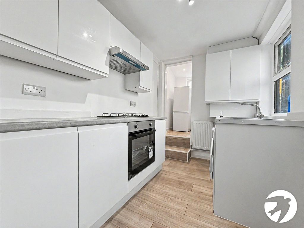 Property photo 2 of 17 Picture No. 03