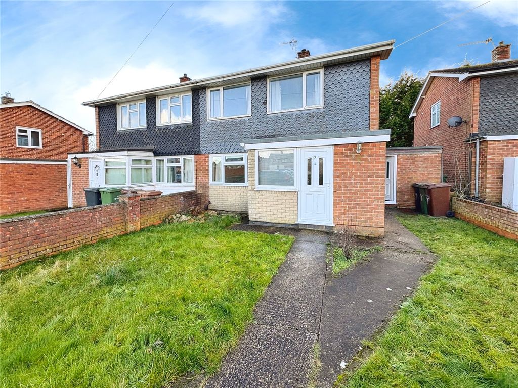 Property photo 1 of 13 Outside