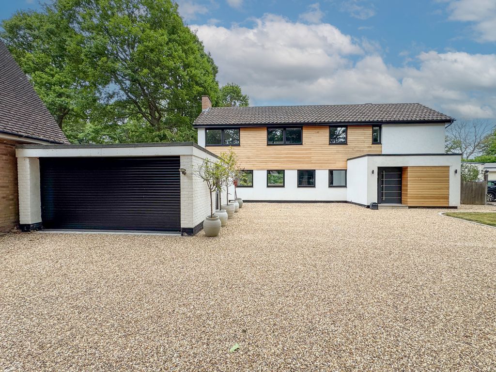 Property photo 1 of 58 Img_3990