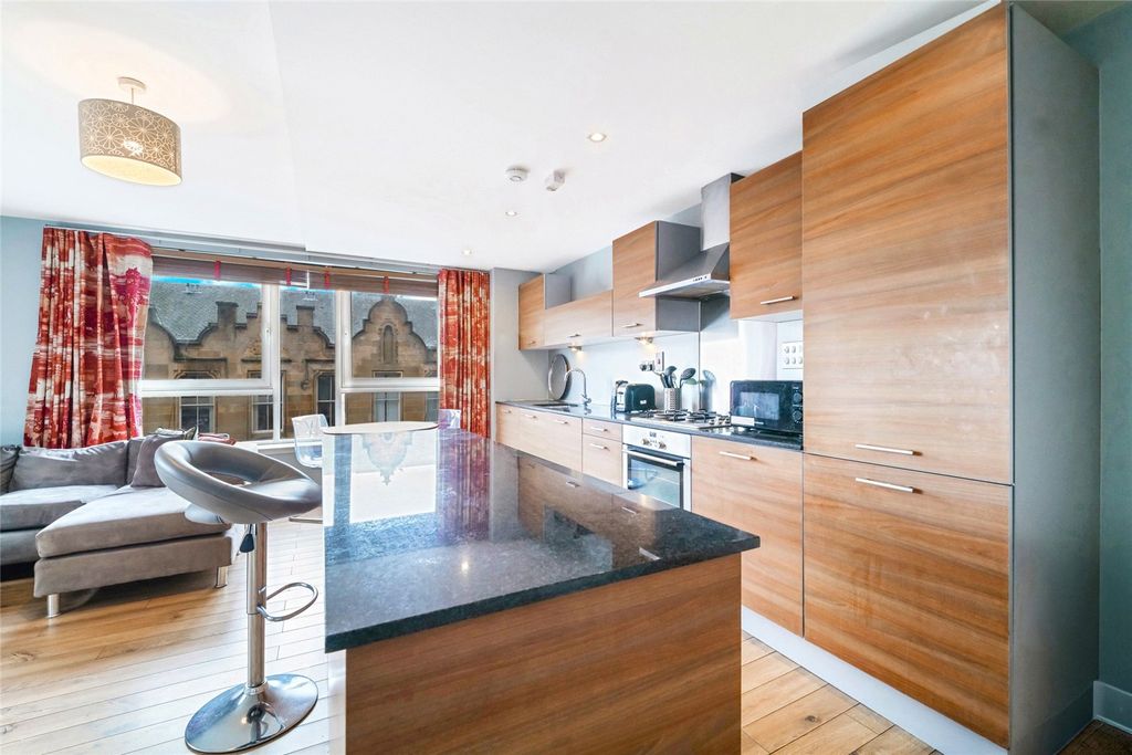 Property photo 2 of 26 Picture No. 02