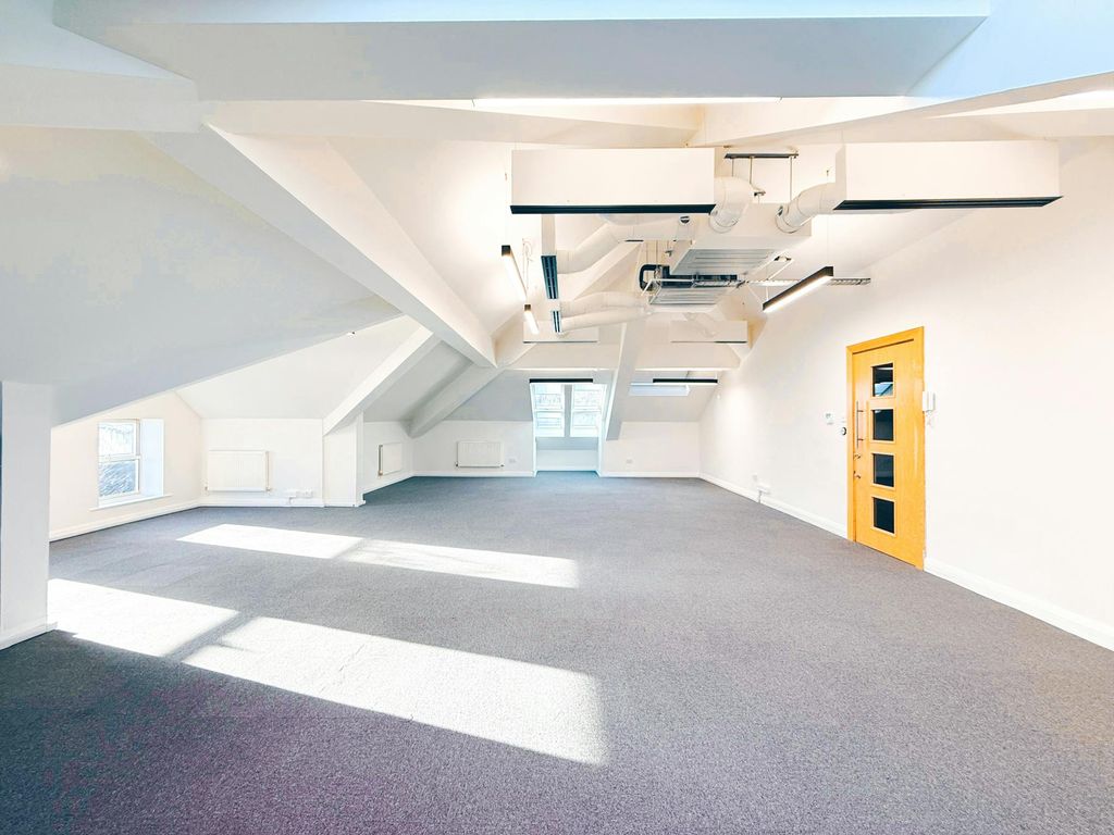 Property photo 1 of 9 Fairbank House_Offices To Let-2.Jpg