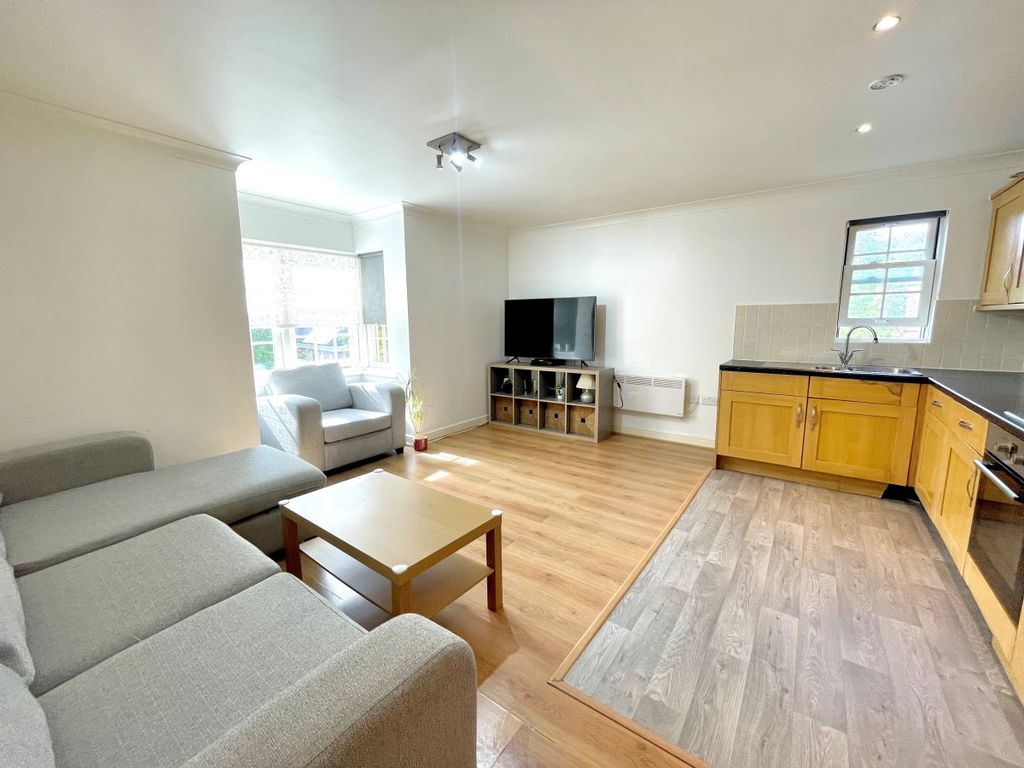 Property photo 1 of 14