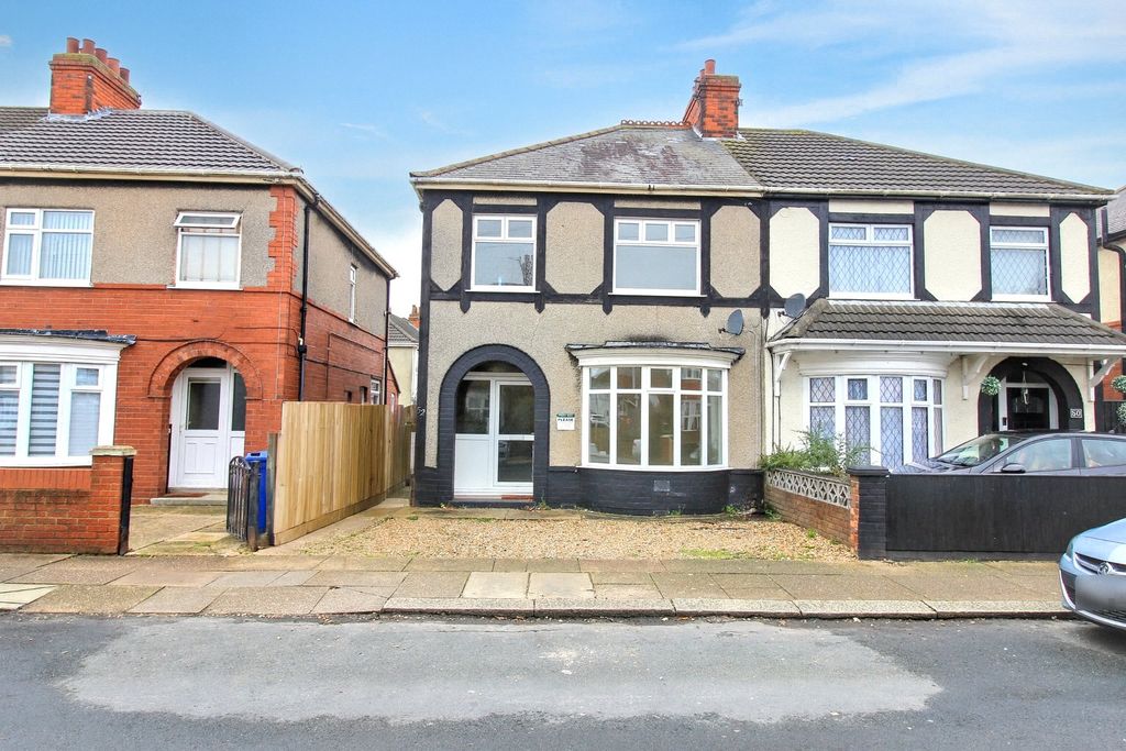 Property photo 1 of 12 Picture No. 30