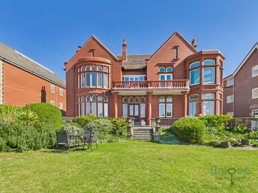 Property photo 1 of 45