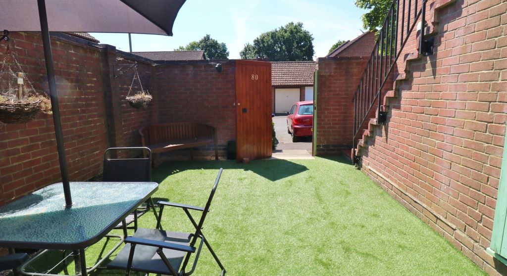 Property photo 1 of 9