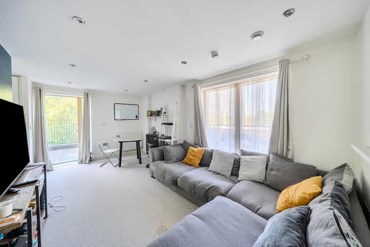 Property photo 2 of 12
