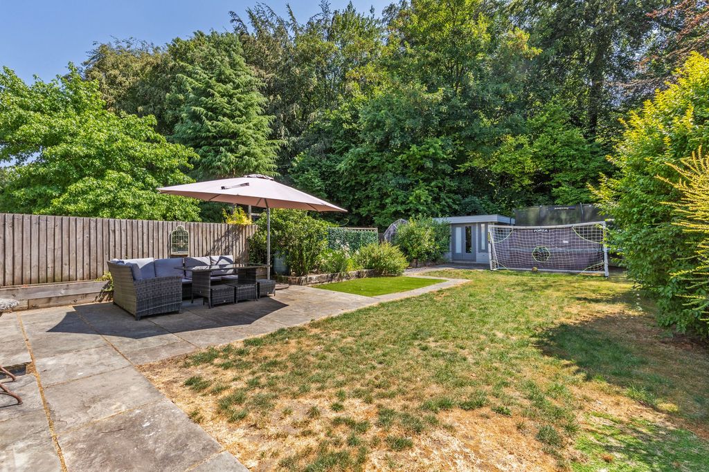 Property photo 3 of 14