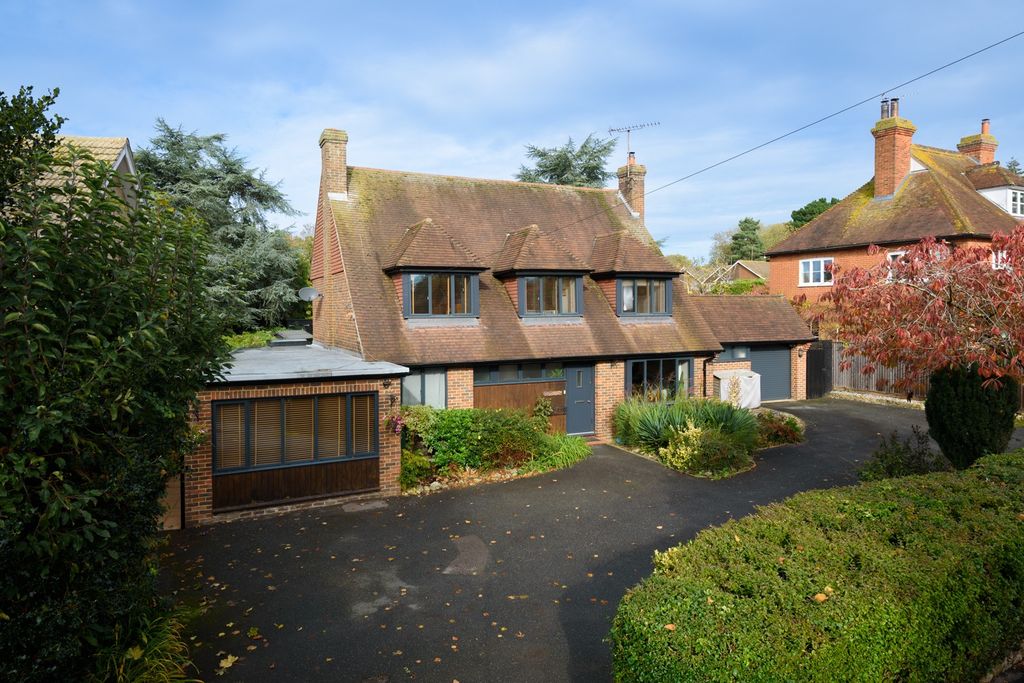 Property photo 1 of 28 4627362