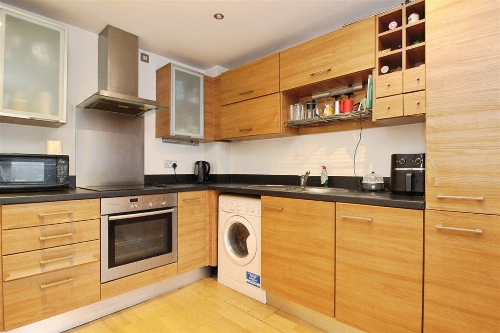 Property photo 3 of 6