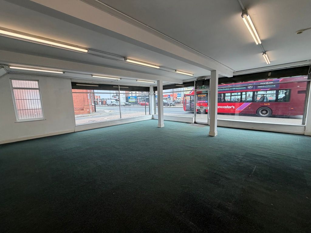 Property photo 3 of 6 Photo 4