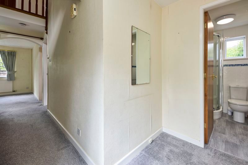 Property photo 2 of 20 Photo 16