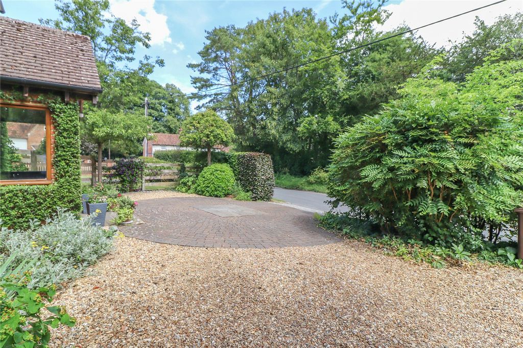 Property photo 3 of 22 Picture No. 39