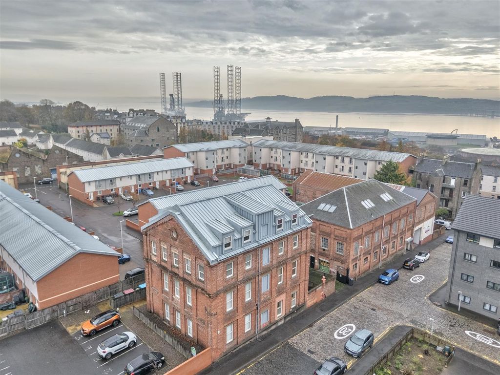 Property photo 1 of 14 29 Kemback Street Dundee-2.Jpg