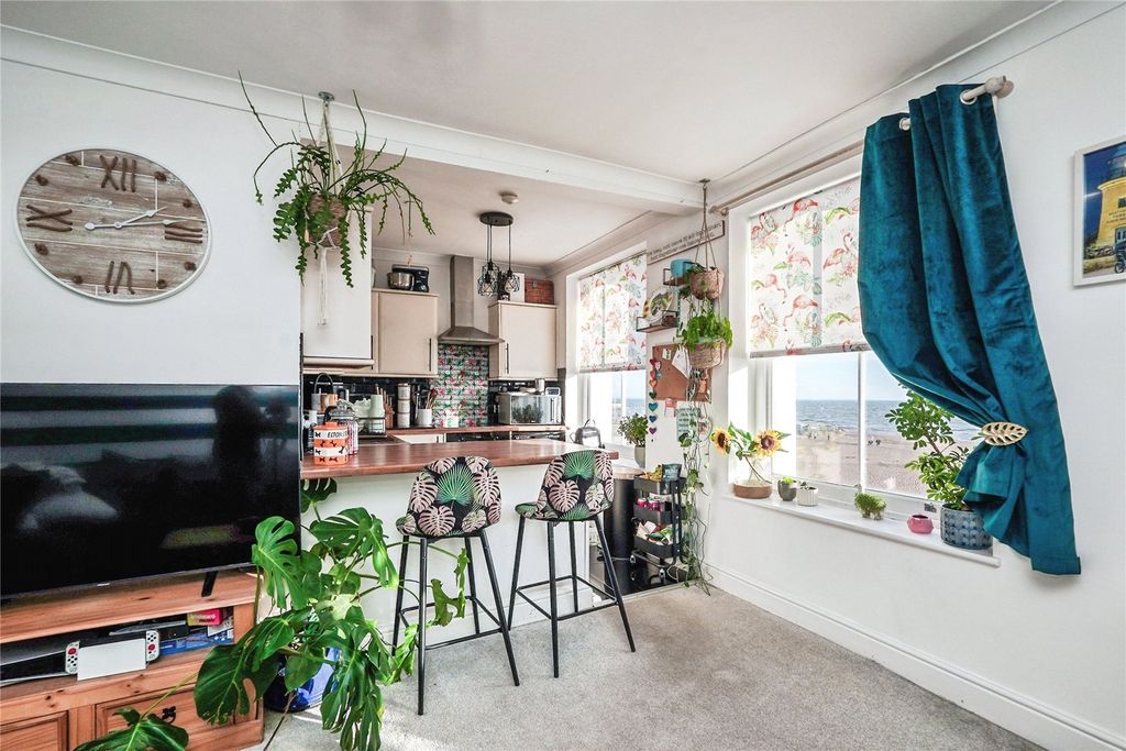 Property photo 3 of 21 Picture No. 53