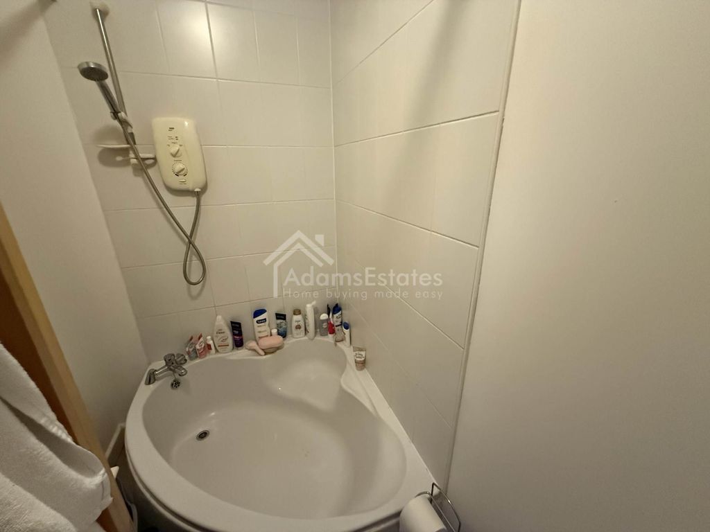 Additional image 7 of 2 bed flat for saleWellington Road, Dewsbury WF13
