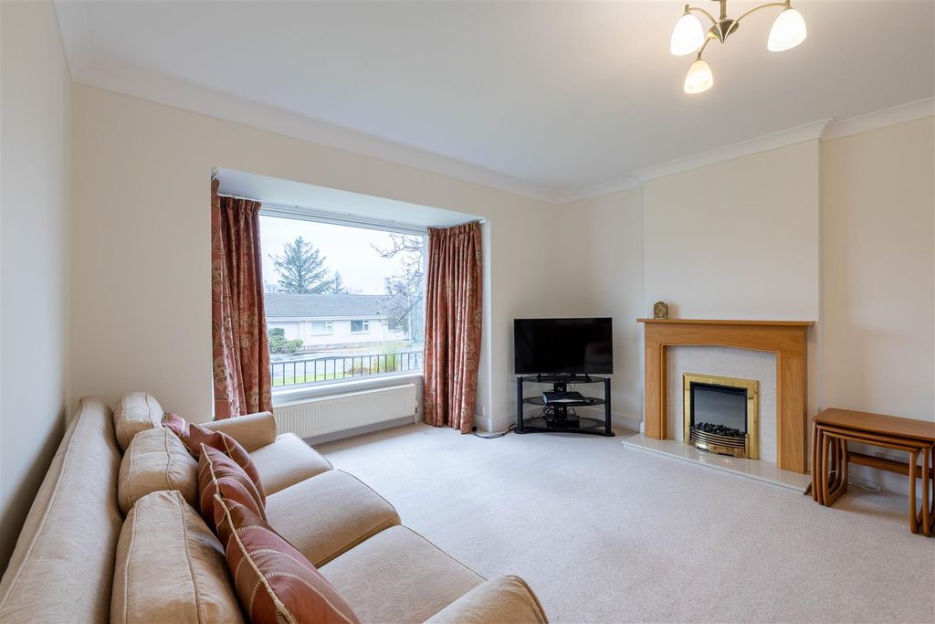 Property photo 3 of 25 S003.Jpg