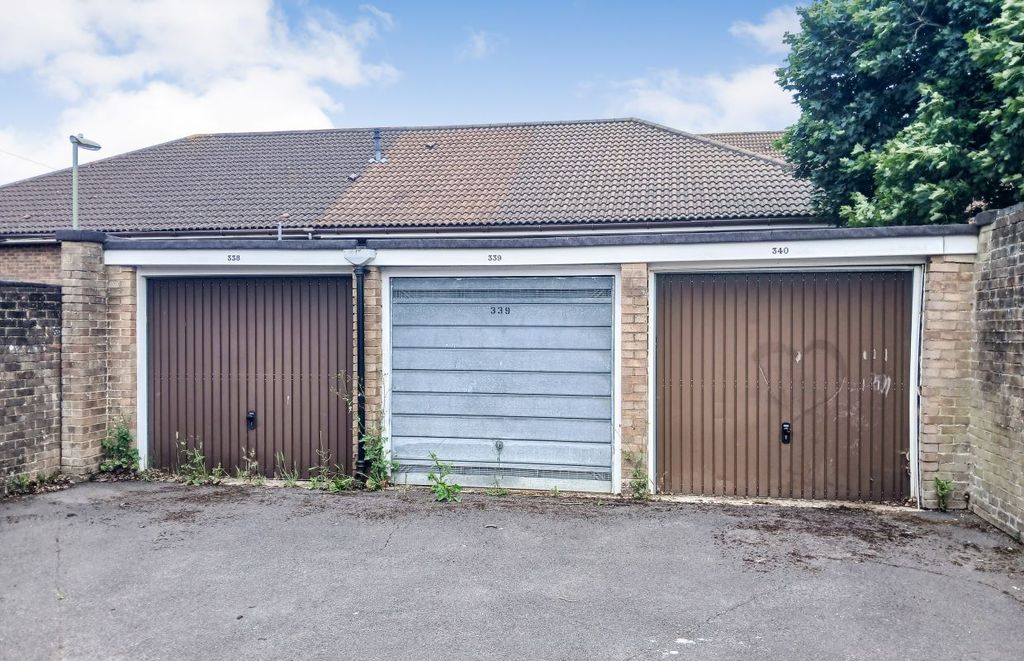 Property photo 3 of 4