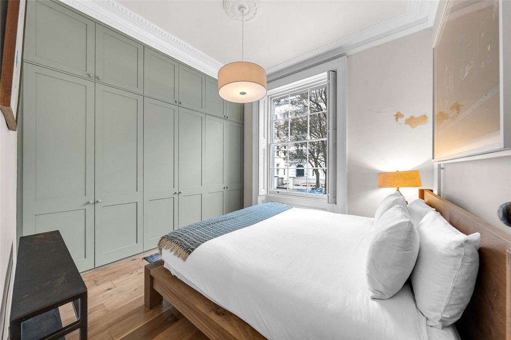 Property photo 2 of 13 Picture No. 02