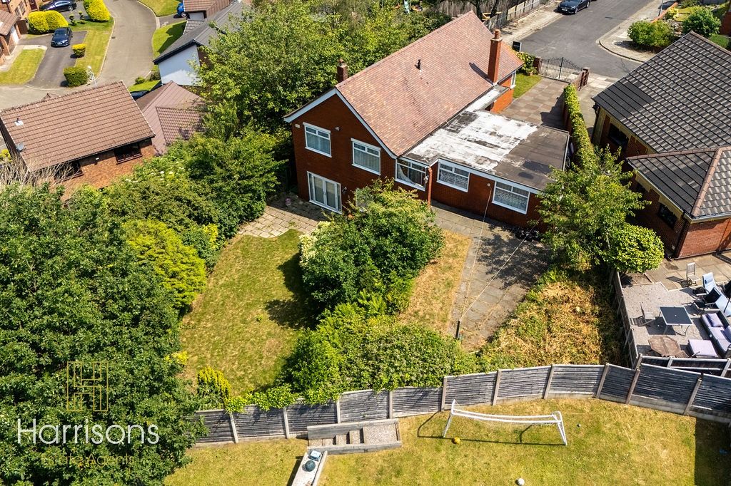 Property photo 2 of 44 4792052