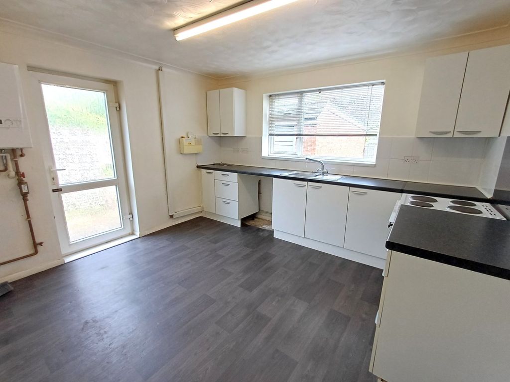 Property photo 3 of 10 Picture 3