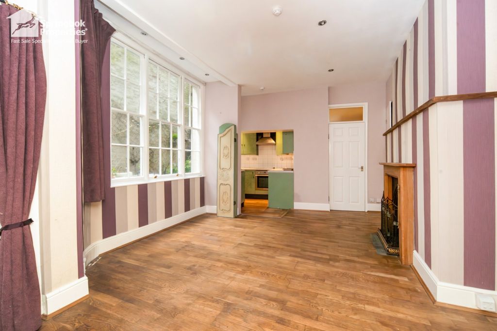 Property photo 2 of 15 Image 1