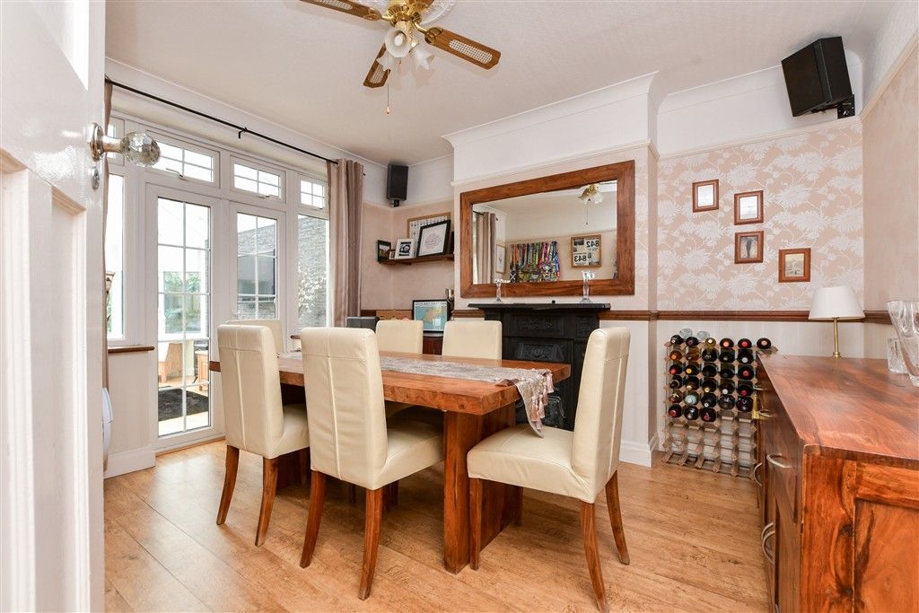 Property photo 3 of 15 Dining Room