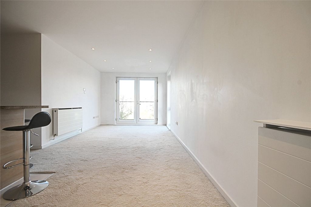 Property photo 3 of 9 Picture No. 08