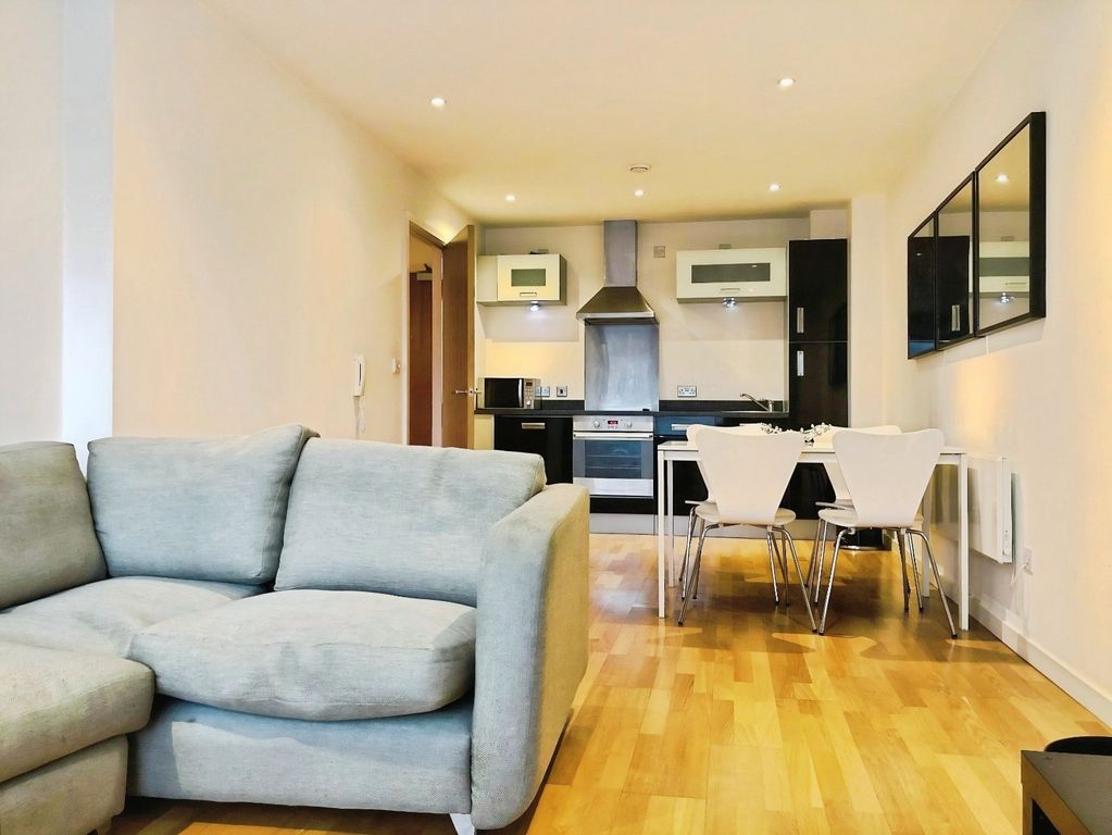 Property photo 2 of 11 Picture No. 26