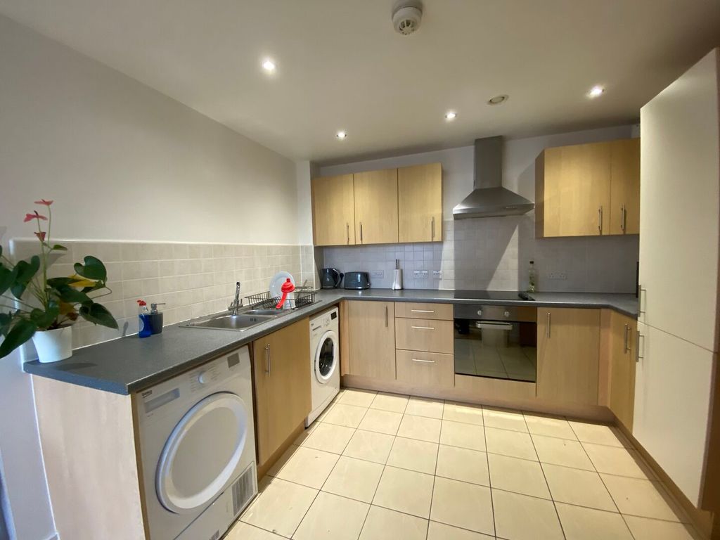 Property photo 3 of 12 Img_33890_2_Original.Jpg