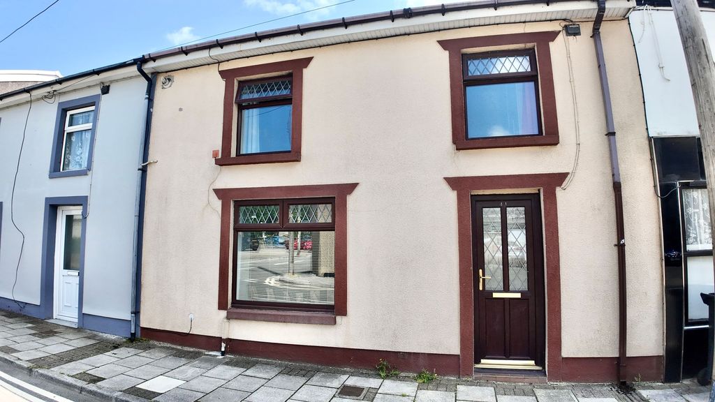 Property photo 1 of 22