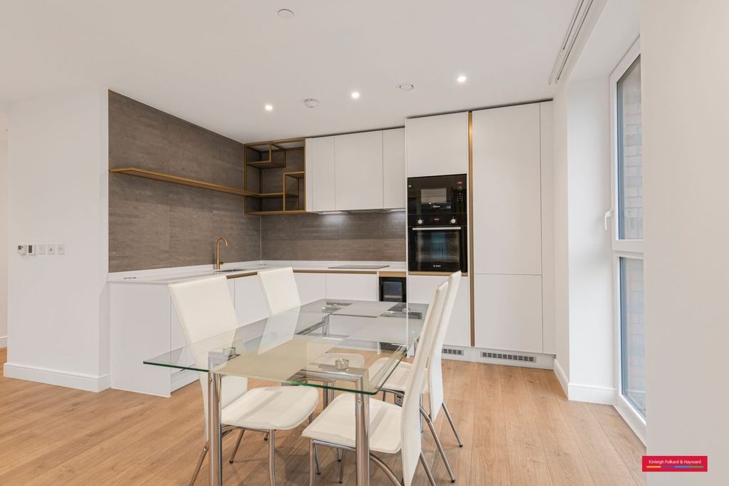 Property photo 2 of 10 Picture No. 02