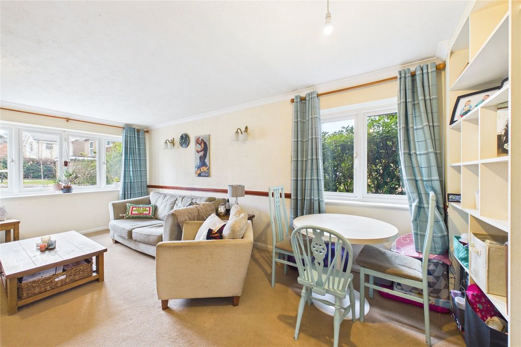 Property photo 3 of 9 Picture No. 22