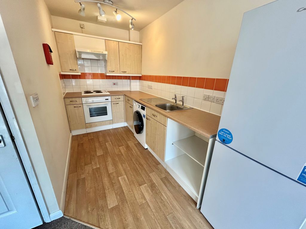 Property photo 3 of 10 Image